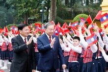 새로운 발전 단계에서 동행하는 베트남과 라오스