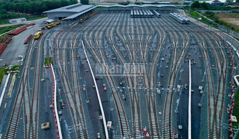 친환경 교통은 더 이상 제안이 아니라 도시 공간에서 시급한 요구사항이다. 이를 인식한 호찌민시는 친환경 이동수단 개발을 최우선 과제로 삼아 메트로 시스템 도입을 이뤄냈다. 이 시스템의 출범은 세계적 수준의 생활·근무 환경을 조성하겠다는 시의 강한 의지를 보여준다.