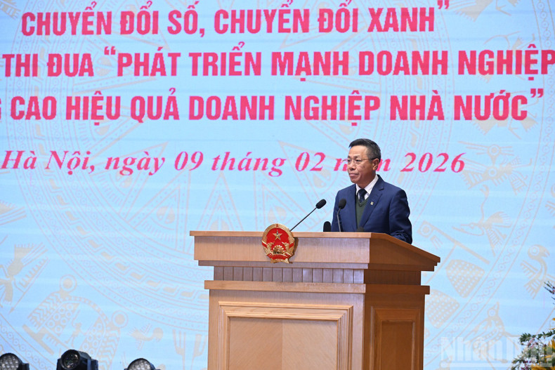 연설하는 또 중 타이 베트남 우정통신그룹(VNPT) 회장.