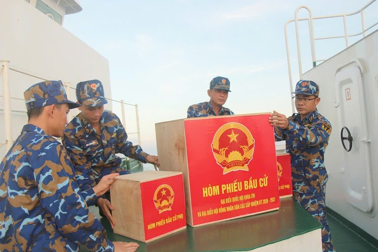 운송 과정 내내 투표함은 손상되지 않도록 보관 및 점검된다.