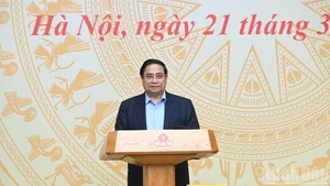 팜 민 찐 총리가 2026년 국가 사이버보안 지도위원회 첫 회의에서 발언하고 있다. (사진: NDO)