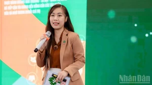 행사에서 연설하는 응우옌 프엉 린 MSD 소장.