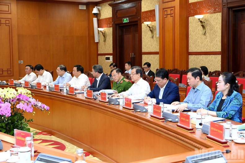 행사에 참석한 대표단