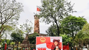 [영상] 하노이, 총선 앞두고 화려하게 단장…”준비 완료”