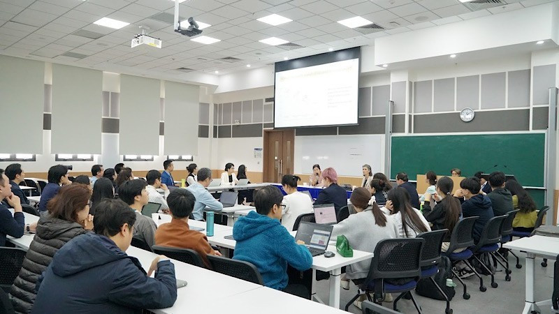 유엔개발계획(UNDP)이 지역 인적 개발 보고서를 발표하는 현장 모습. (사진: NDO)