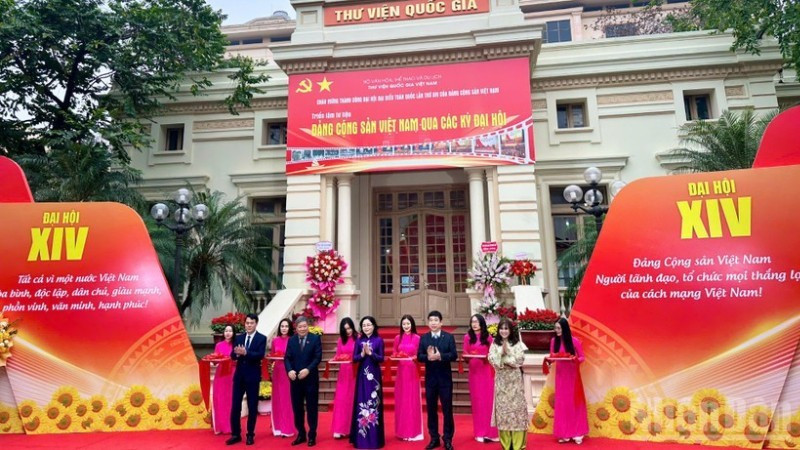 전시회 개막식 모습. (사진: NDO)