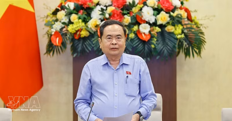 쩐탄먼 국회의장이 국회 상임위원회 제56차 회의 폐회사를 하고 있다. (사진: VNA)