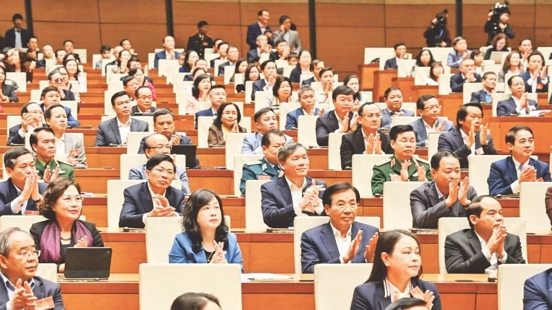 제14차 당 전국대회 결의안 학습 및 이해를 위한 전국 회의에 참석한 대의원들. (사진: 당 안)