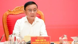 쩐깜뜨(Trần Cẩm Tú) 정치국 위원 겸 베트남 공산당 중앙위원회 서기국 상임위원 (사진: 당코아)