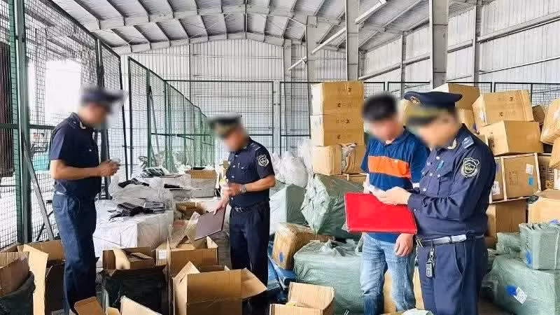 세관 당국이 밀수와 위조 상품 및 지식재산권 침해 행위를 근절하기 위한 집중 단속 캠페인에 나서고 있다.