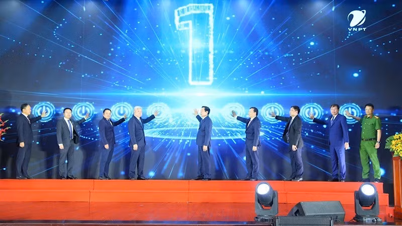 국가 고용교환소 공식 출범을 알리는 버튼 누름식이 개최됐다.