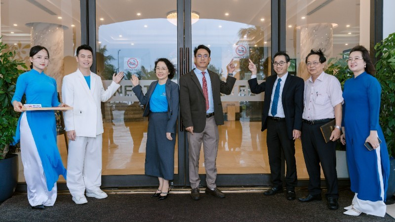 다낭 시내의 식당과 호텔 곳곳에 '금연' 표지판이 눈에 띄게 설치됐다.