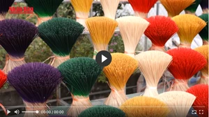 베트남에 향기 선사하는 마을