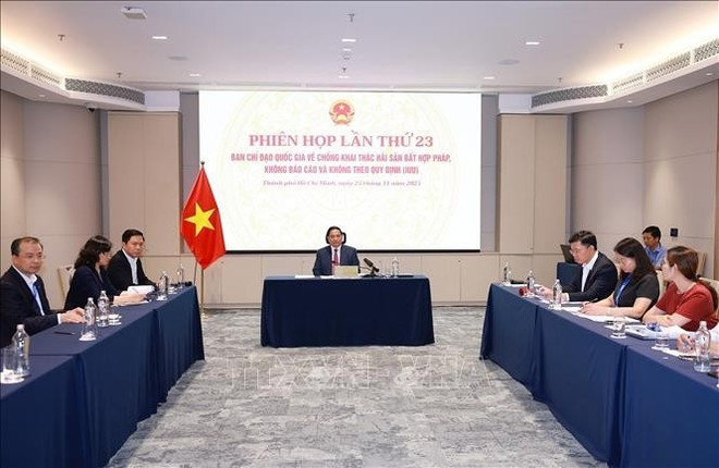 팜 민 찐 베트남 총리가 25일 호찌민시에서 열린 제23차 불법·비보고·비규제(IUU) 어업 근절 국가지도위원회 회의에서 발언하고 있다. (사진: VNA)