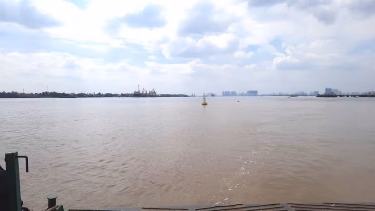 통합 이후 호찌민시는 다양한 수로망을 자랑한다.