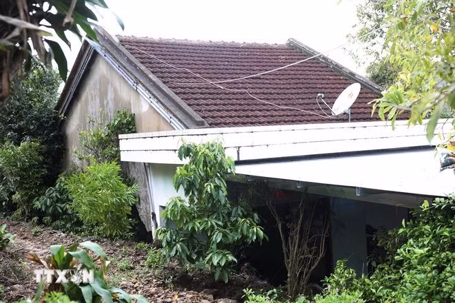 닥락성에서 홍수로 파손된 주택. (사진: VNA)