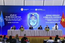 하노이 협약 서명 주요 성과, 기자회견에서 조명. (사진: VNA)