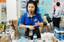 제품 홍보 라이브스트리밍 세션. (사진: 남안)