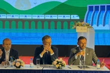 줄리앙 세이앙 베트남 주재 프랑스개발청(AFD) 소장이 행사에서 연설하고 있다.