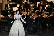 이날 콘서트에는 중국과 베트남의 대표적인 예술가들이 한자리에 모였다.