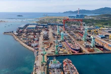 HD현대 베트남 조선소는 반퐁 일대에 물류 가치사슬과 지원 서비스의 형성을 촉진하는 데 기여하고 있다.