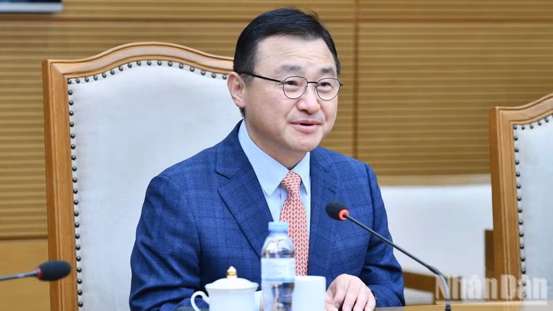 환영식에서 발언하는 노태문 삼성전자 대표이사. (사진: THANH GIANG)