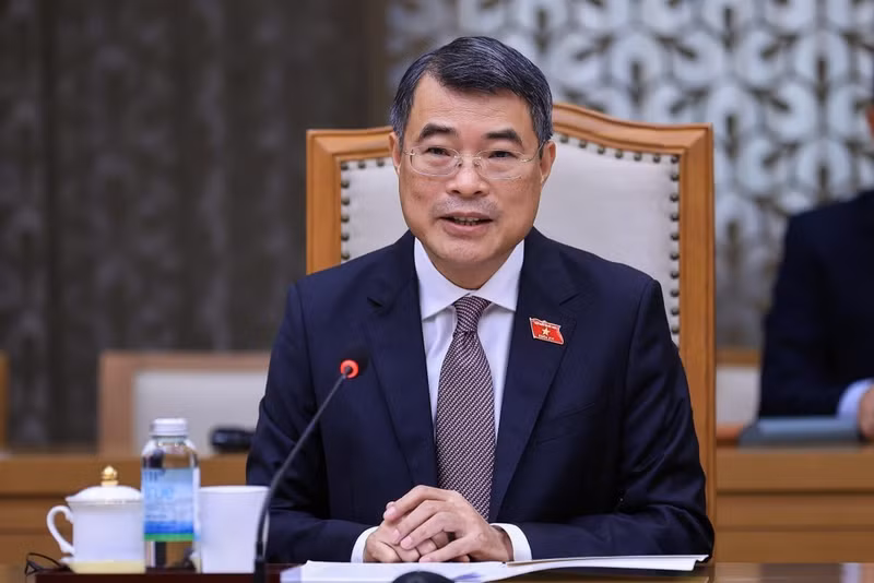 접견에서 발언하는 레 민 흥 베트남 국무총리. (사진: VGP/Nhật Bắc)