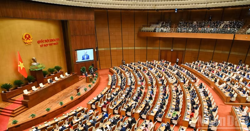 6일 국회 본회의장 디엔홍홀에서 열린 회의 모습.