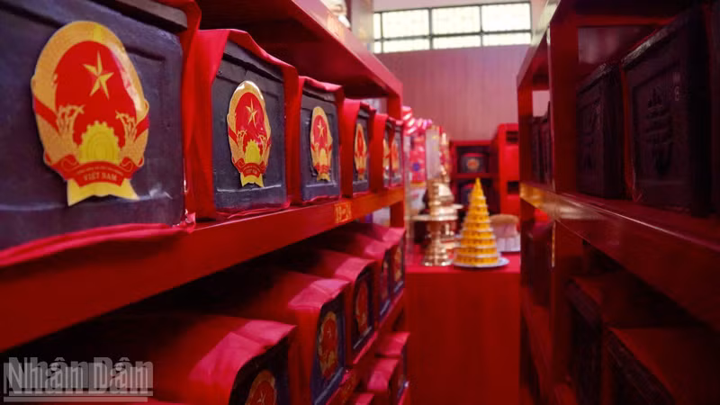안치소에 엄숙히 놓여있는 전사자 유해. (사진: LÊ THÀNH)