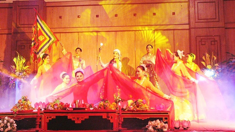 전통 의식의 재현은 유산의 고유한 가치를 충분히 존중하며 신중하게 이루어져야 한다. 사진: 투 니