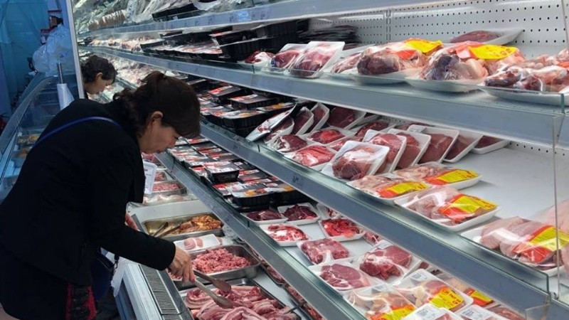 베트남 소비자들에게 제공되는 세계적인 수준의 칠레 제품. (사진은 참고용: VNA)