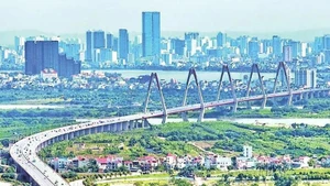 하노이의 녓떤대교. (사진: 꽝 타이)