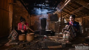 일상 속 소박한 순간들에서 피어나는 행복. (사진: VU LINH)