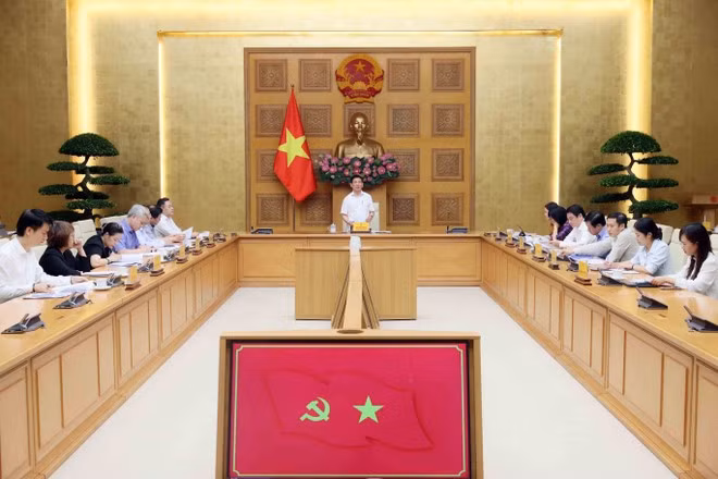 15일 열린 국가 자금세탁방지 지도위원회 회의 모습 (사진: VNA)