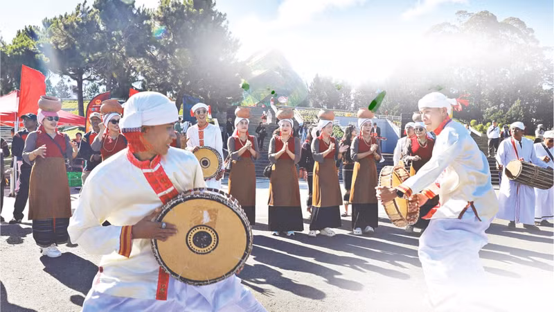 소수 민족의 문화 공연