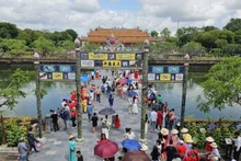 후에시는 2025년 첫 10개월 동안 약 539만 명의 방문객을 맞이했으며, 이는 지난해 같은 기간에 비해 65% 증가한 수치입니다.