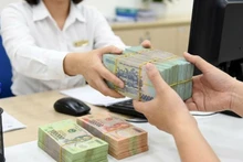 올해 첫 두 달 동안 국가 예산 수입이 601조 3,000억 동(229억 3,000만 달러)에 달해, 연간 예산 추정치의 23.8%를 기록했다(자료 사진).