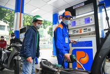 PVOIL의 전국 900여 개 주유소 네트워크가 안정적으로 운영되며 시장 안정에 기여하고 있다.