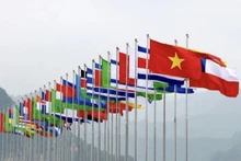 제14차 전당대회의 지도로, 외교는 핵심이자 정기적인 과업으로서 새로운 차원에서 포괄적으로 추진될 예정이다. (사진 출처: chinhphu.vn)