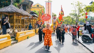 정월대보름 축제는 국가무형문화유산으로, 2일부터 4일까지 개최된다.