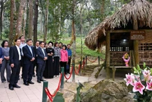 인민일보 대표단, 떤쩌우면 방문 (사진: 탄닷)