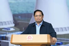 팜 민 찐 총리는 22일 원자력발전소 건설을 위한 지도위원회 제3차 회의를 주재했다. (사진: NDO)