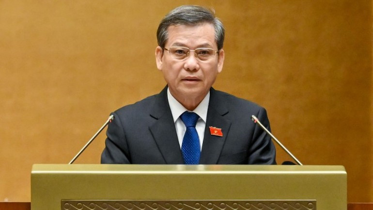 레 민 찌 최고인민법원장이 20일 2021~2026년 기간 동안 법원의 업무 수행에 대해 보고하고 있다. (사진: Duy Linh)