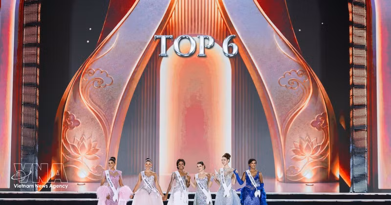 제73회 미스월드 대회 상위 6위 진출자들. (사진: VNA)