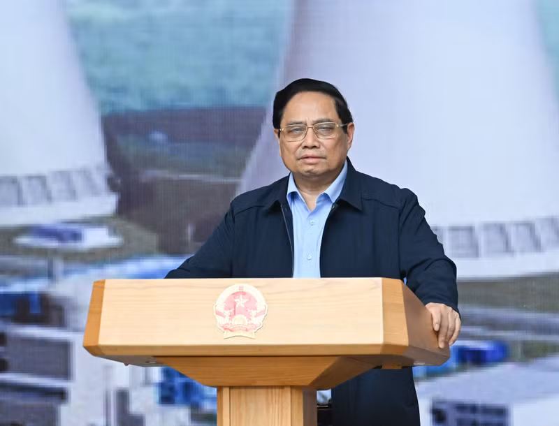 팜 민 찐 총리는 22일 원자력발전소 건설을 위한 지도위원회 제3차 회의를 주재했다. (사진: NDO)