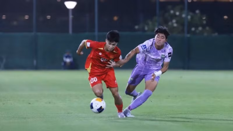 동점골 이후, 대한민국 U17 대표팀 선수들이 한층 자신감 넘치는 플레이를 펼치고 있다. (사진: VFF)