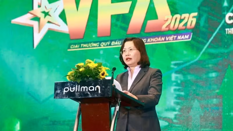 부 티 쩐 프엉 국가증권위원회 위원장이 VFA 2026에서 연설하고 있다. (사진: 조직위원회)