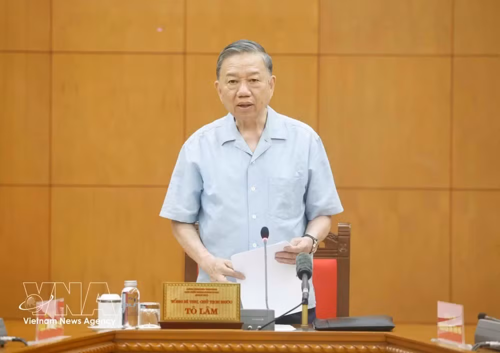 또 럼 당 서기장 겸 국가주석이 베트남 전통의학의 역사적 변혁을 위한 새로운 사고, 비전, 접근법을 당부하고 있다. (사진: VNA)